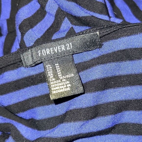 ✨Striped Mini Bodycon Dress✨ - Picture 7 of 7